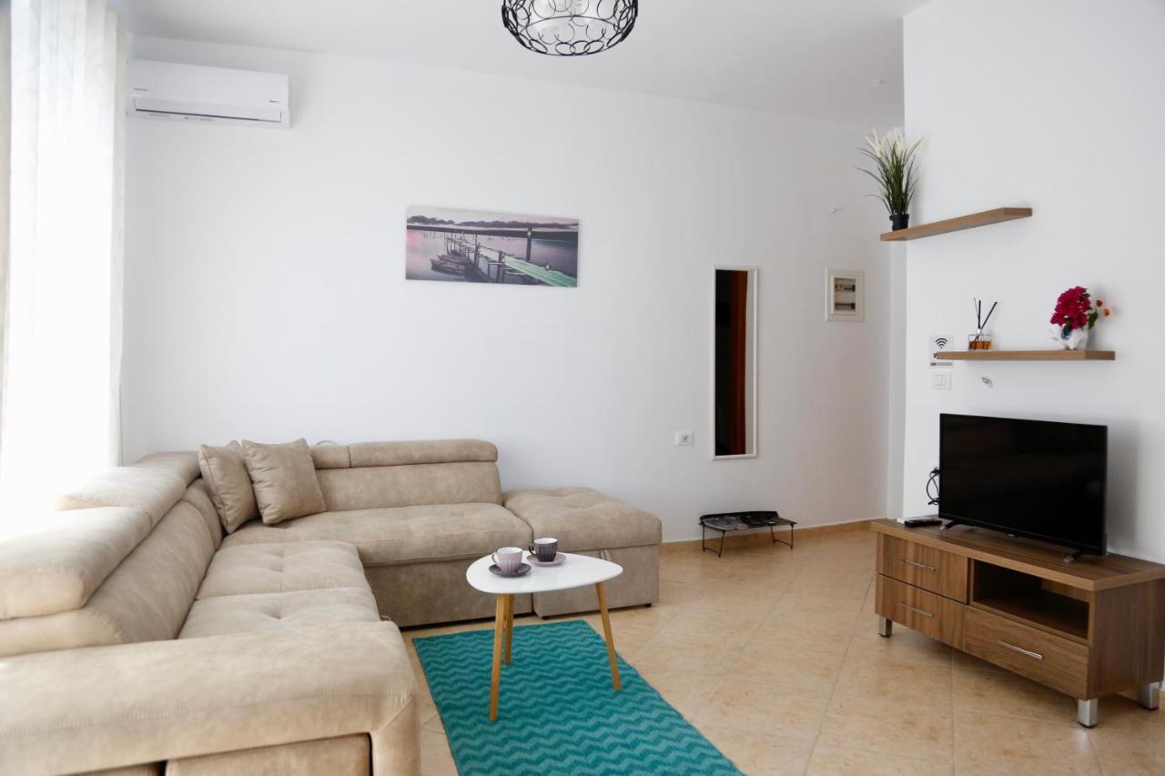 Sea La Vie Apartments ซารานเดอ ภายนอก รูปภาพ